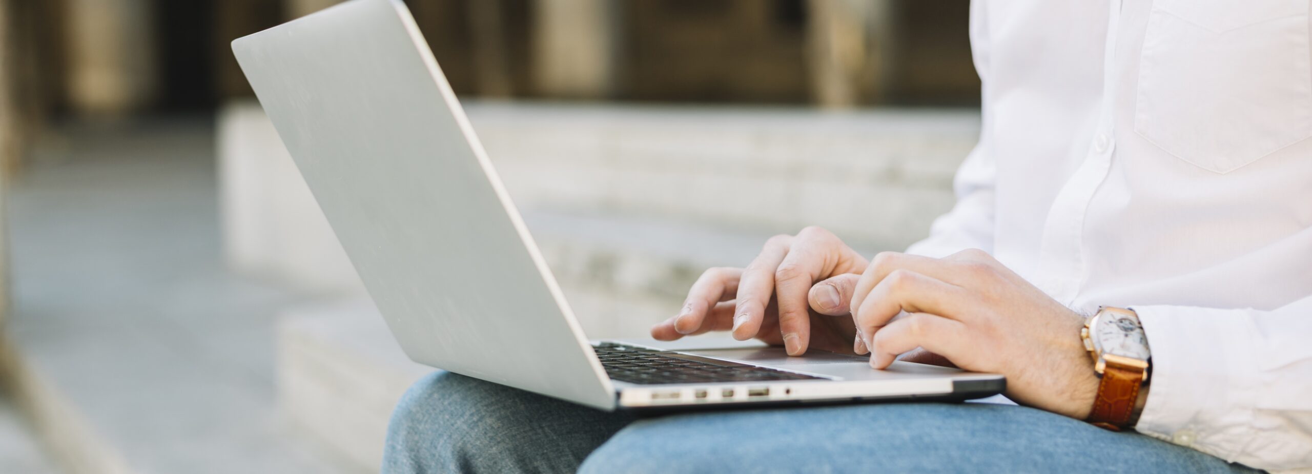 Использование Интернета связано с более высоким уровнем благополучия