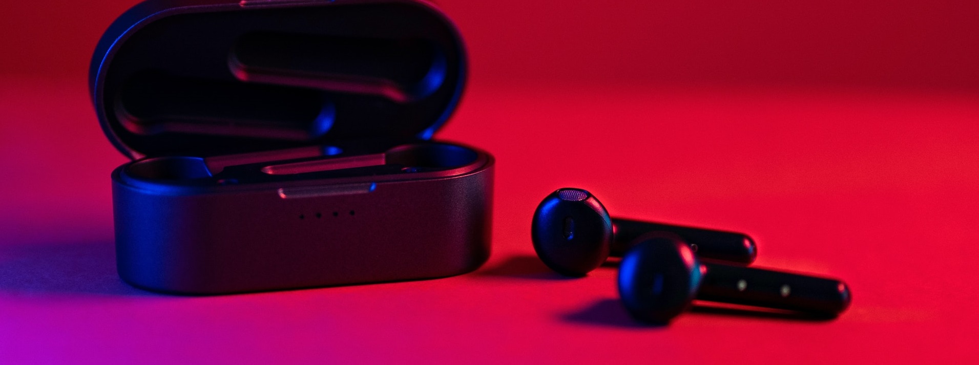 Наушники с функцией ЭЭГ следят за состоянием мозга и подбирают музыку под настроение