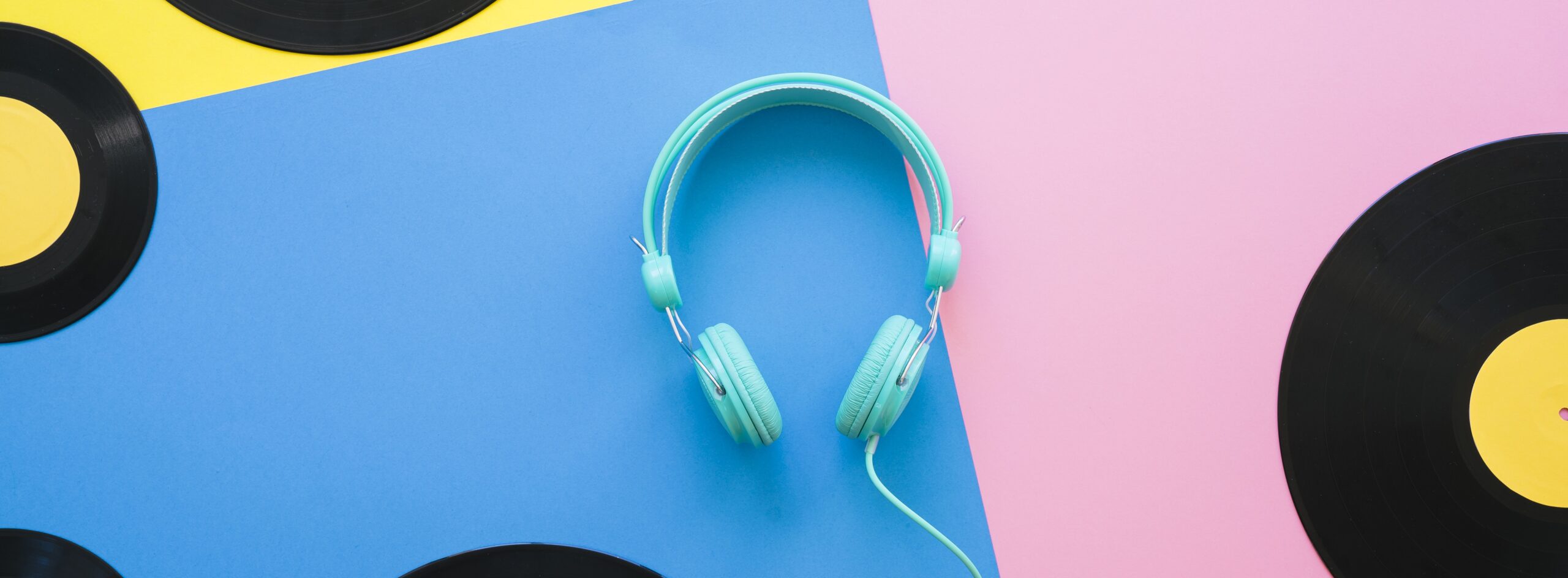 Ностальгическая музыка может улучшить память при деменции