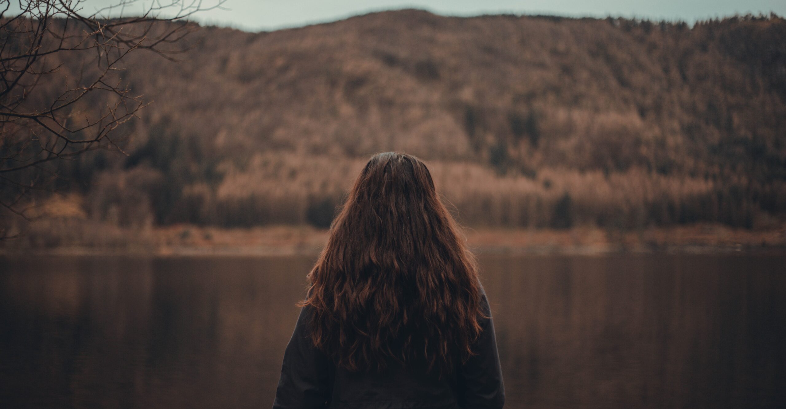 Хроническое одиночество повышает риск инсульта среди пожилых людей